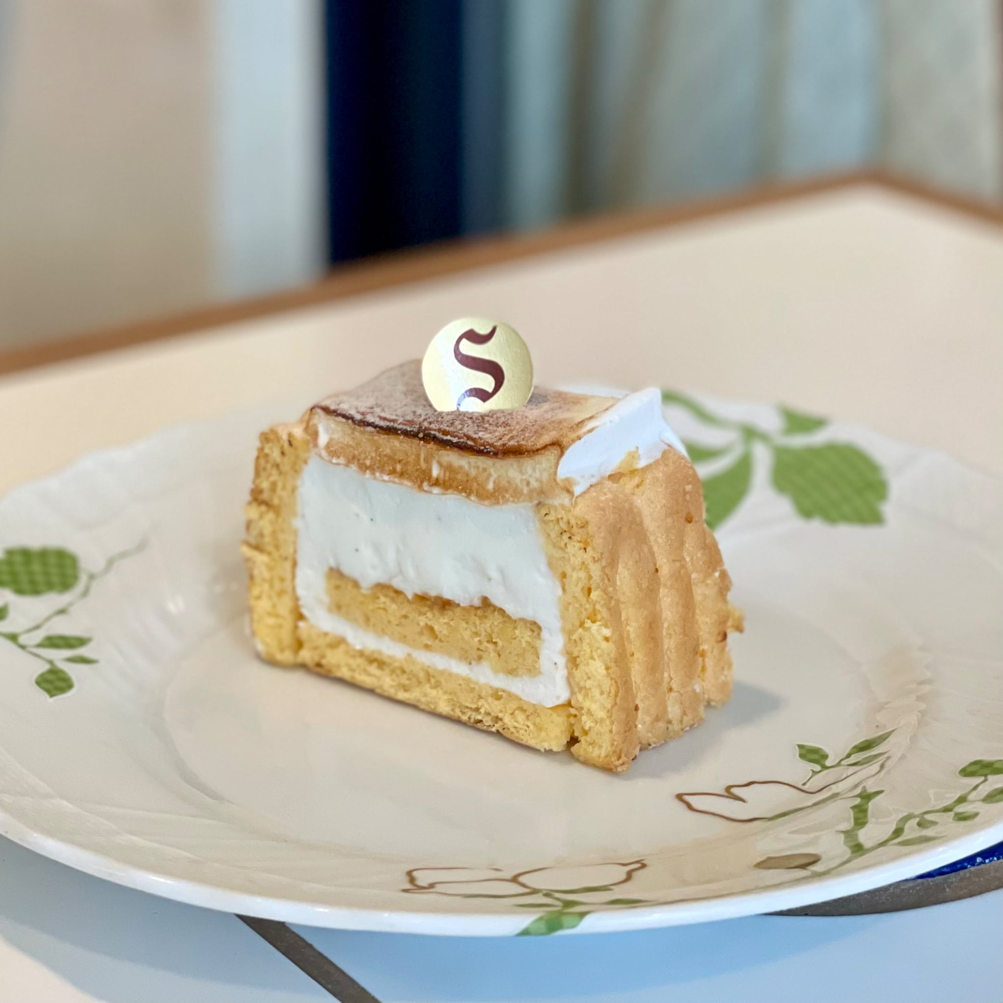 ケーキ | メニュー | 岡山のフランス・洋菓子店｜スーリィ・ラ・セーヌ